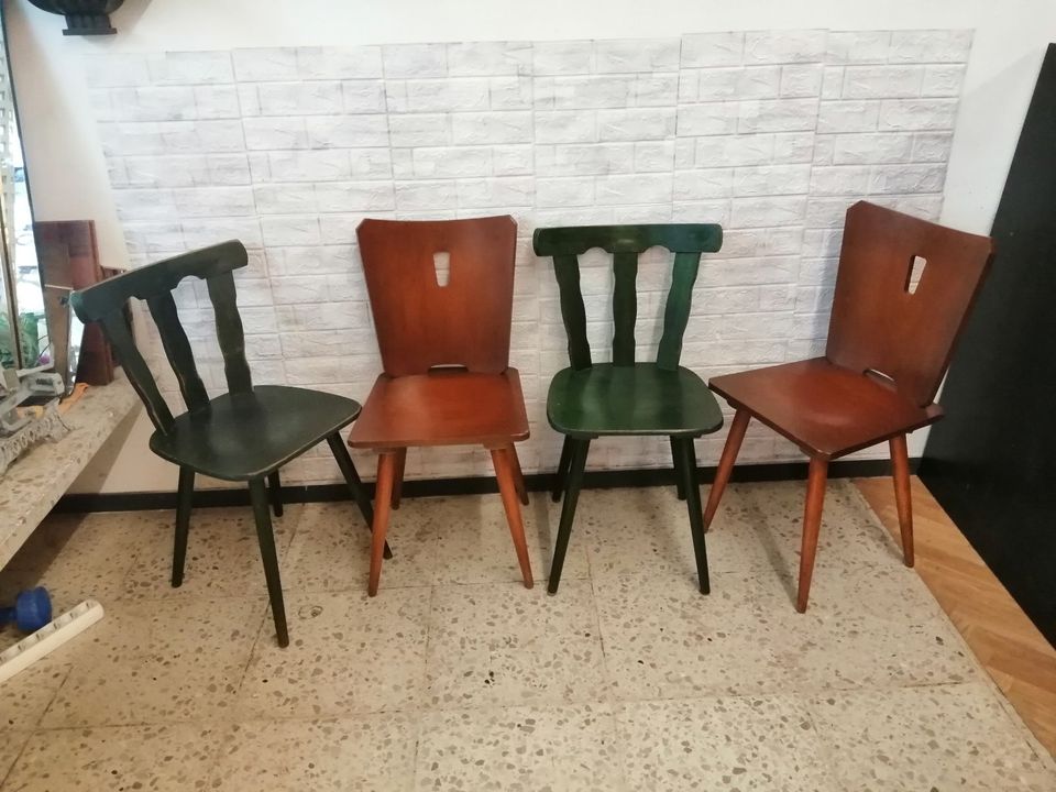 Vintage Küchenstühle Stühle Esszimmerstühle 20 € pro Stuhl in Taunusstein