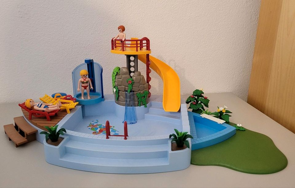 Playmobil Pool-Set mit Rutsche in Tüßling