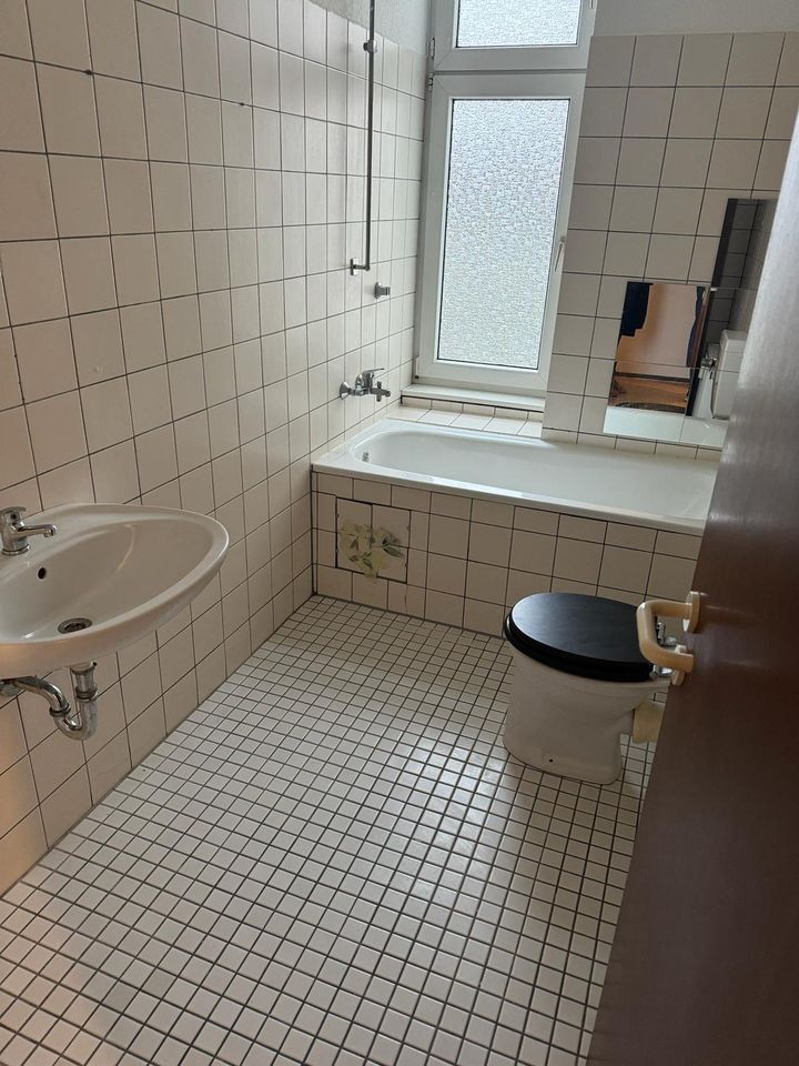 2 Zimmer Wohnung auf dem Ölberg ab sofort zu vermieten in Wuppertal