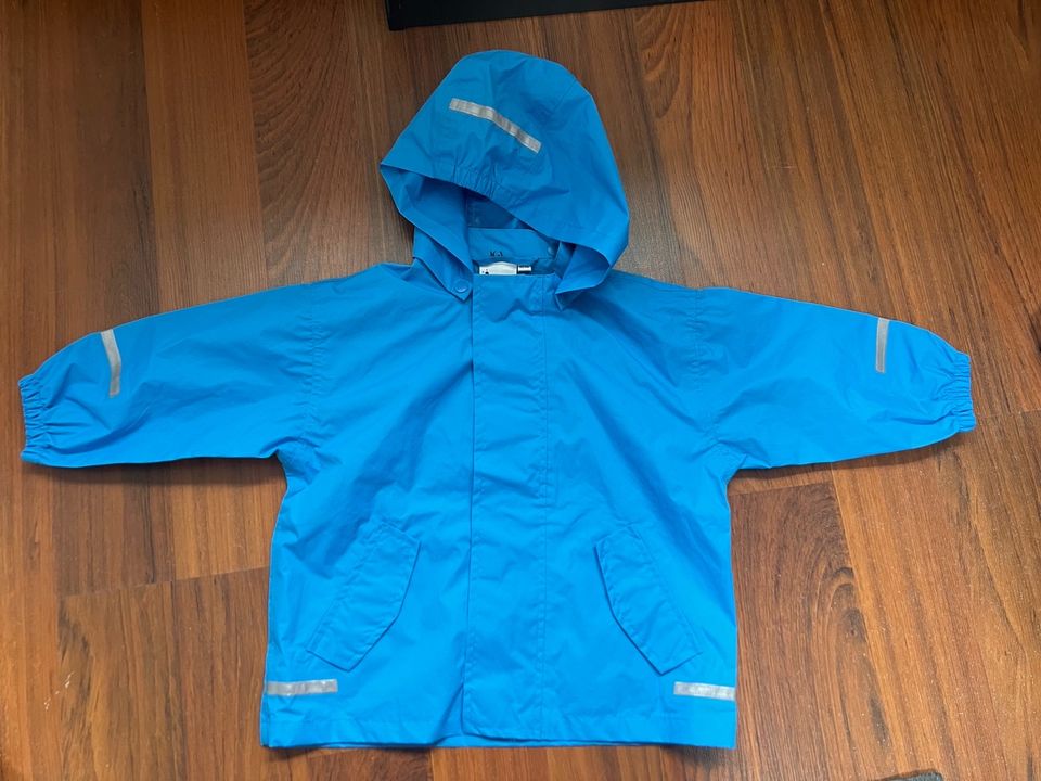 ungefütterte Regenjacke blau Krake Größe 86/92 in Köln