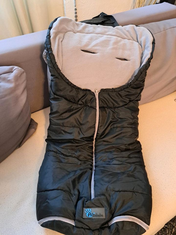 Kinderwagen Winterfusssack in Leverkusen