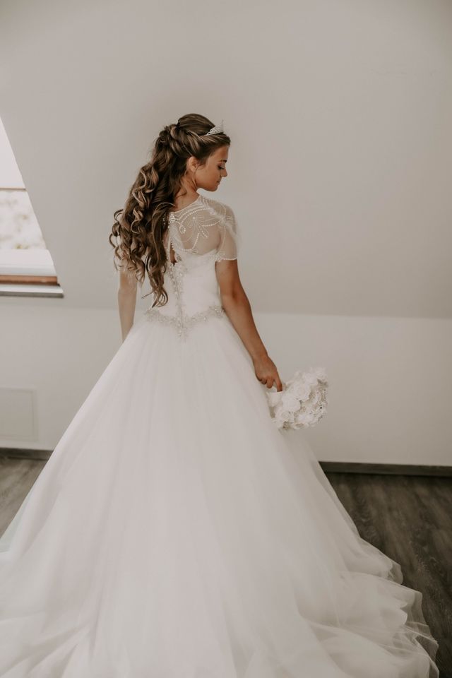 Hochzeitskleid Brautkleid A-Linie Diane Legrand Strass in Horn-Bad Meinberg