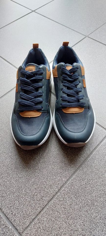 blau brauner Sneaker - Superstar in Obrigheim