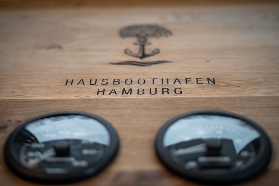 Ökologisches Hausboot - Modell Heuckenlock 60 - Made in Hamburg in Hamburg