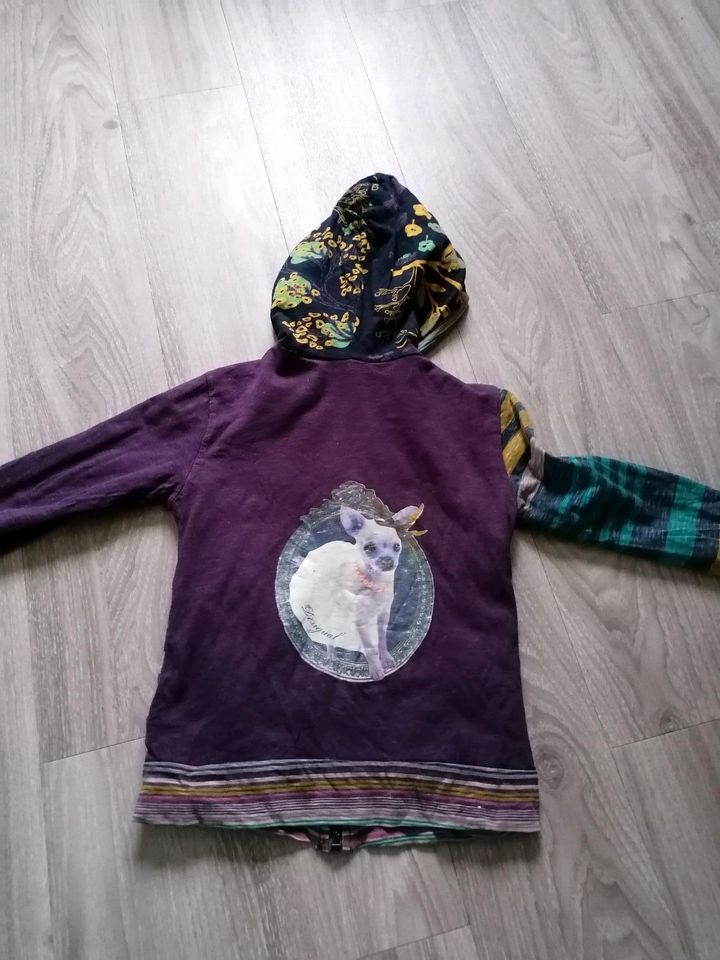 DESIGUAL Wende Jacke Gr 7/8 122 Sweatjacke Hoodie lila in Rietberg