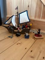 Playmobil Piratenschiff Rotrocksegler 70412 Nordrhein-Westfalen - Menden Vorschau