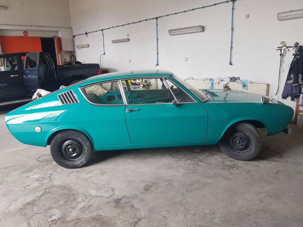 Abbildung des Autos Audi 100S Coupe ggf. mit…