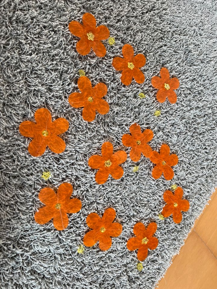 Dekoration Blumen Girlande Länge 170 cm. Orange Neu in Sankt Augustin