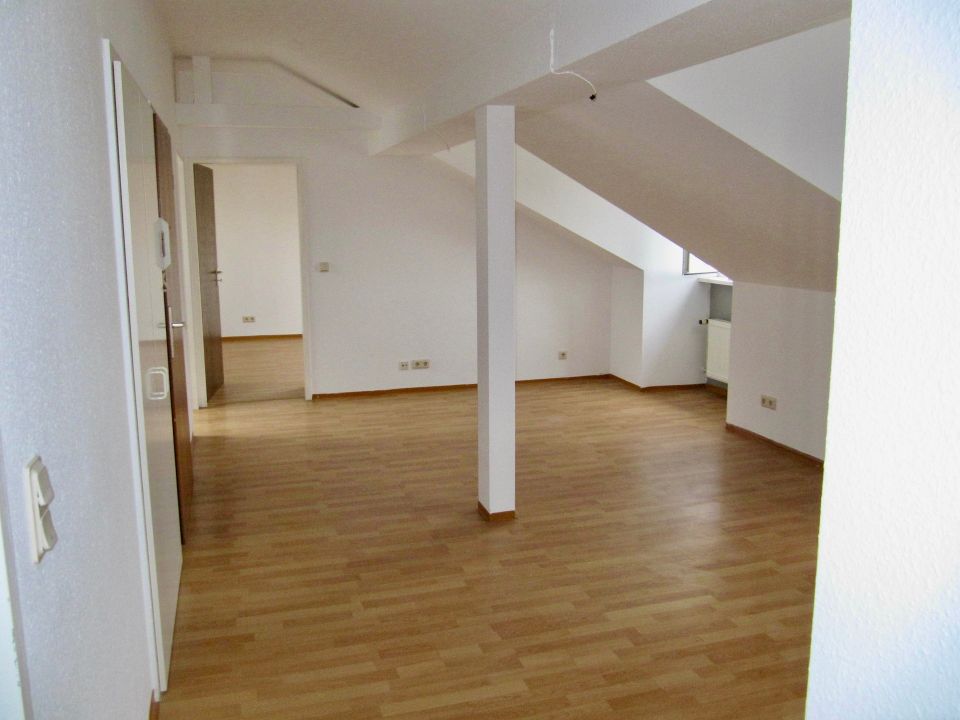 **Kapitalanleger aufgepasst** Mehrfamilienhaus in beliebter Wohnlage in Frankfurt / Nied in Frankfurt am Main