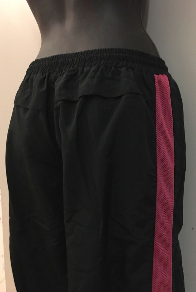 Jogging Hosen Große M/L in Esslingen