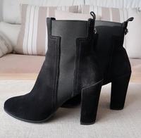 Stiefelette von Tod's in Gr. 41 Baden-Württemberg - Karlsruhe Vorschau