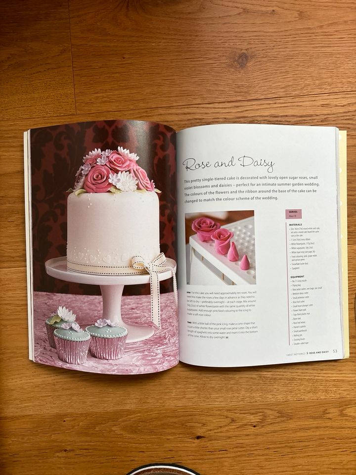 wie neu: Cake Design Buch „Cakes for Romantic Occasions“ Backbuch in Merzig