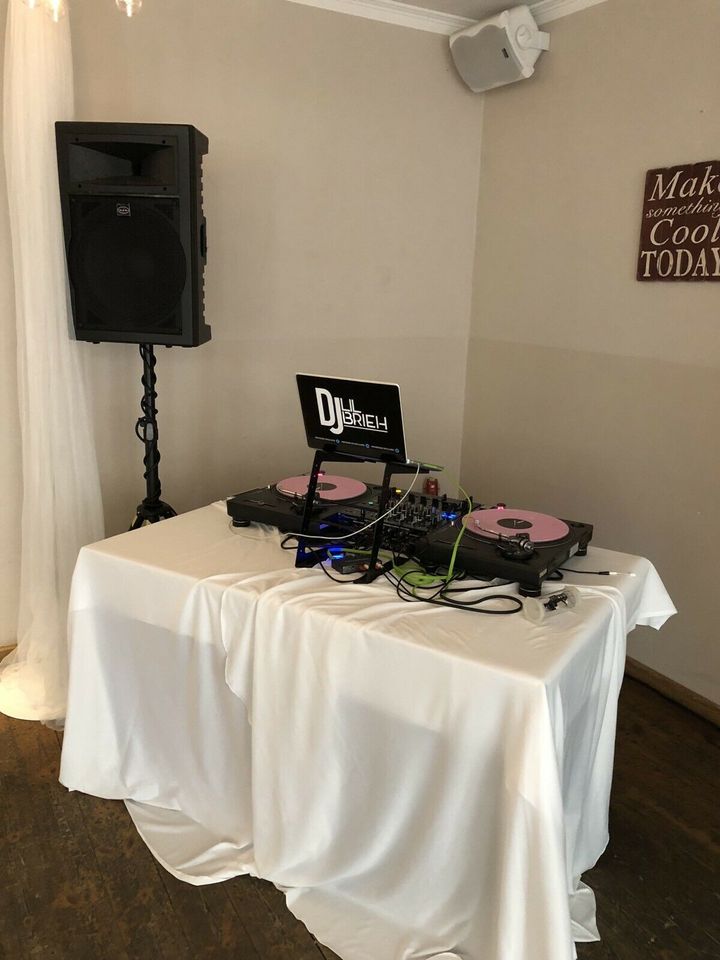 DJ für Hochzeiten, Clubs & Geburtstage in Bielefeld