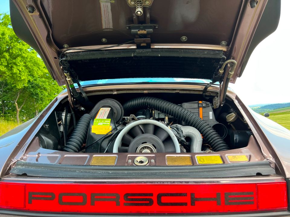 Porsche 911 SC Carrera Targa 3,2l G-Modell in Frankenberg (Eder)