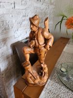 Massiv Holzfigur 48cm Nordrhein-Westfalen - Hilden Vorschau