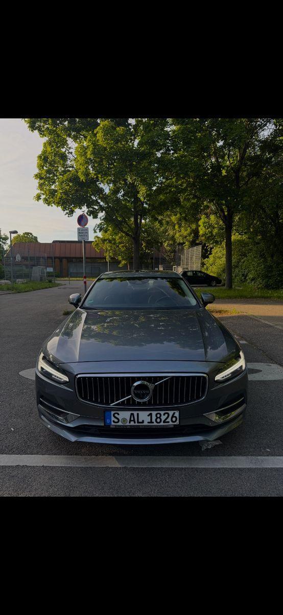 Abbildung des Autos Volvo S90 D5 AWD Geartro…
