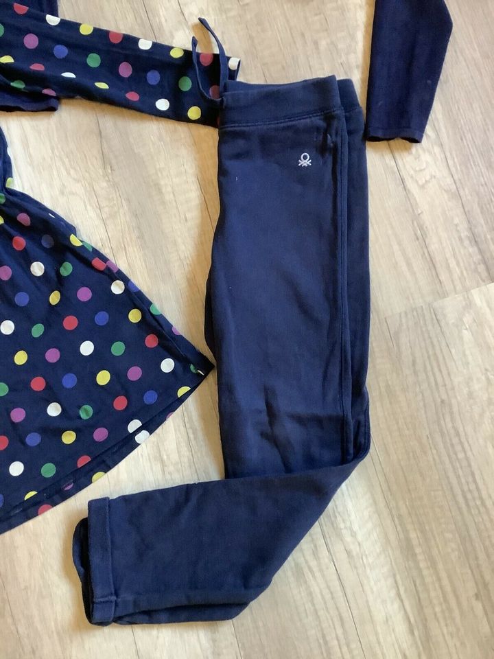 Mädchenkleidung Carters , H&M , benetton 128 / 140 Top Zustand in Hindelang