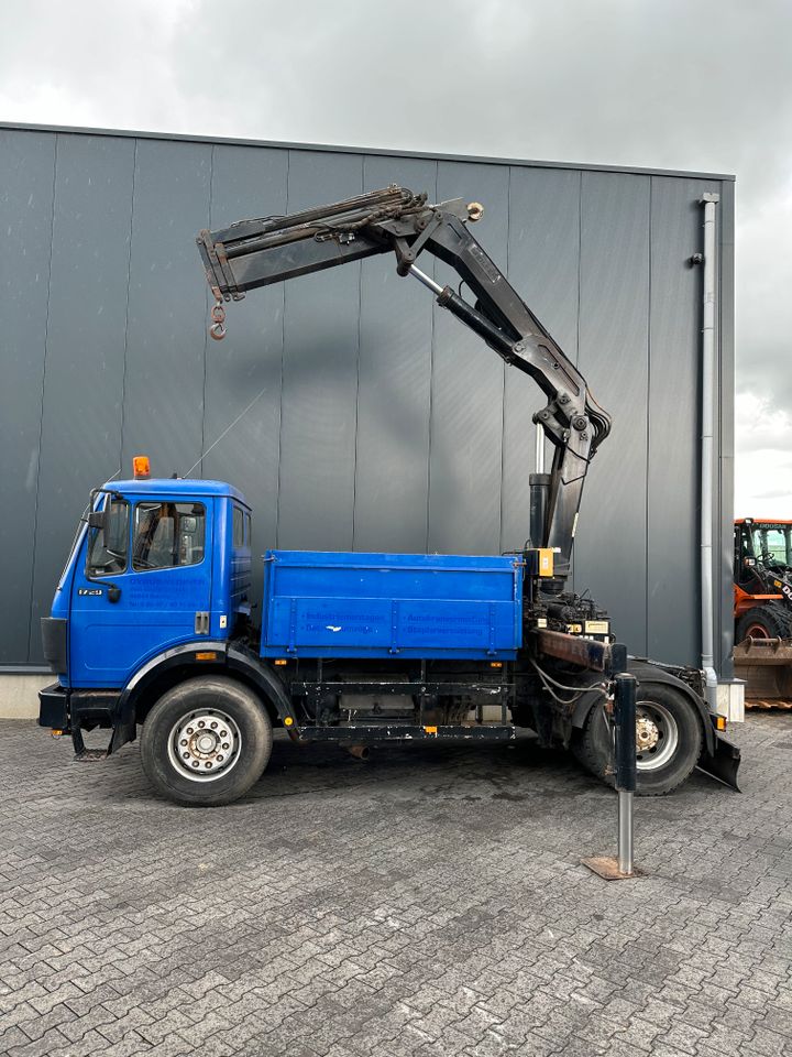 Kran-LKW Mercedes 1729 L.S mit Atlas AK 4006 Ladekran in Südlohn