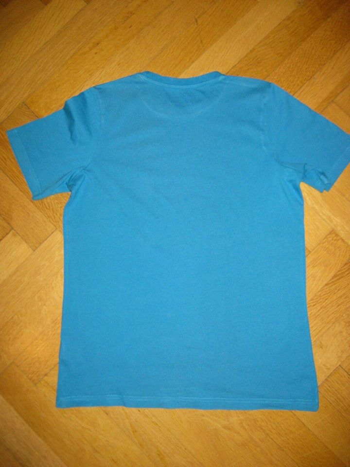 T-Shirt "Ocean side place for surfing"  Gr. 152/164 in Stuttgart