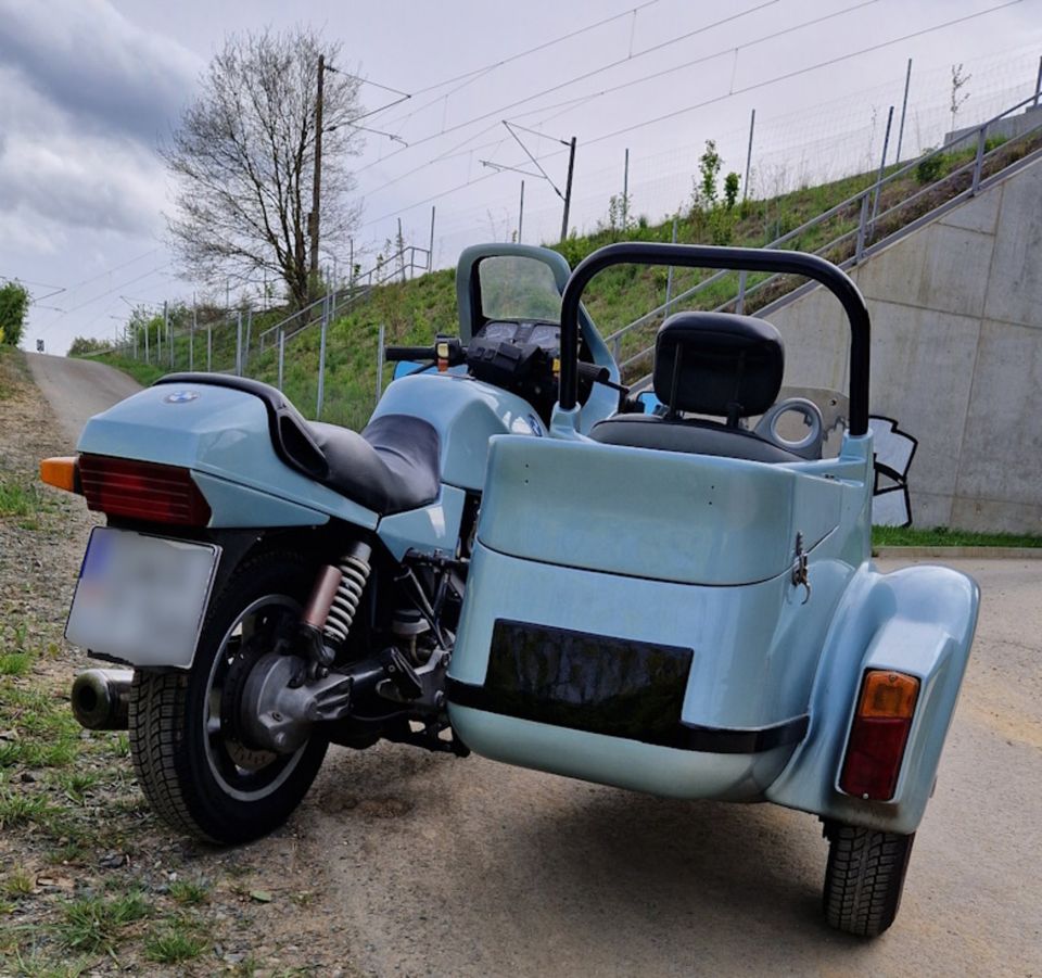 Motorrad BMW K 100 mit Beiwagen (Gespann Wasp) in Idstein
