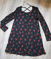 Kleid mit Rosen Gr S/ M Neu ! Hessen - Espenau Vorschau