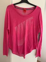 Shirt Langärmelige Shirt Pullover Gr. M Nike Sachsen - Görlitz Vorschau