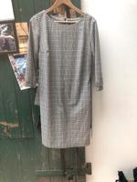 Kleid von reserved schwarz weiß kariert Gr 38 Niedersachsen - Großenkneten Vorschau