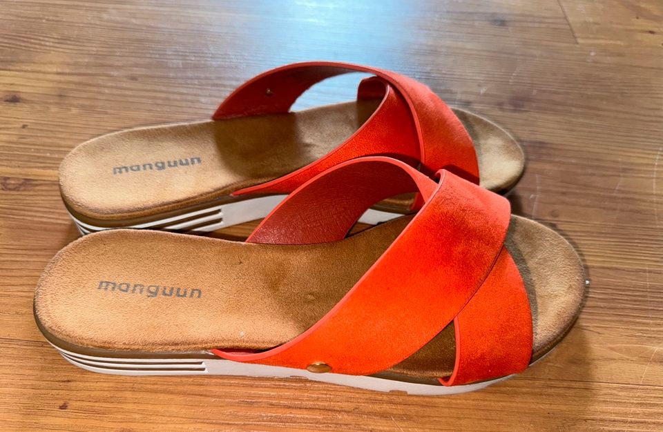 Sommer Schuhe Marke Manguun Gr. 40 top Zustand in Neuhofen