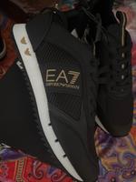 Original Emporio Armani Sneaker Turnschuhe 39 1/3 Niedersachsen - Celle Vorschau