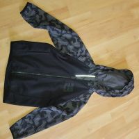 H&M Sport 110/116 Trainingsjacke Sportjacke dünne Trekkingjacke Sachsen - Freiberg Vorschau