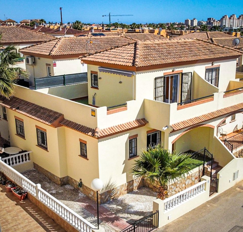 ☀️ Costa Blanca Süd - Haus in Torrevieja *Ferienimmobilie*Invest* in München