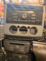 Ford Focus Mk2 Radio mit Blenden Wuppertal - Vohwinkel Vorschau