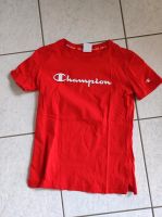 Champion T-Shirt rot Gr. M Bayern - Freyung Vorschau