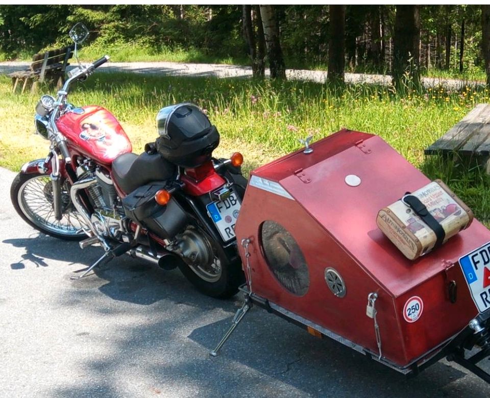 Intruder, Gespann, Motorradanhänger, Suzuki VS 800 Chopper in Friedberg