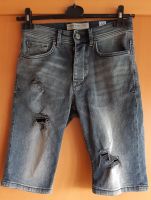 Clockhouse Bermuda Shorts kurze blaue Hose Gr. 28 Bayern - Fürstenfeldbruck Vorschau