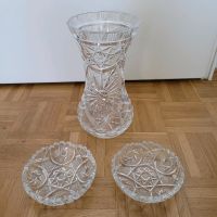 Kristallvase und zwei Kristalluntersetzer 2teiliges Set Aubing-Lochhausen-Langwied - Aubing Vorschau