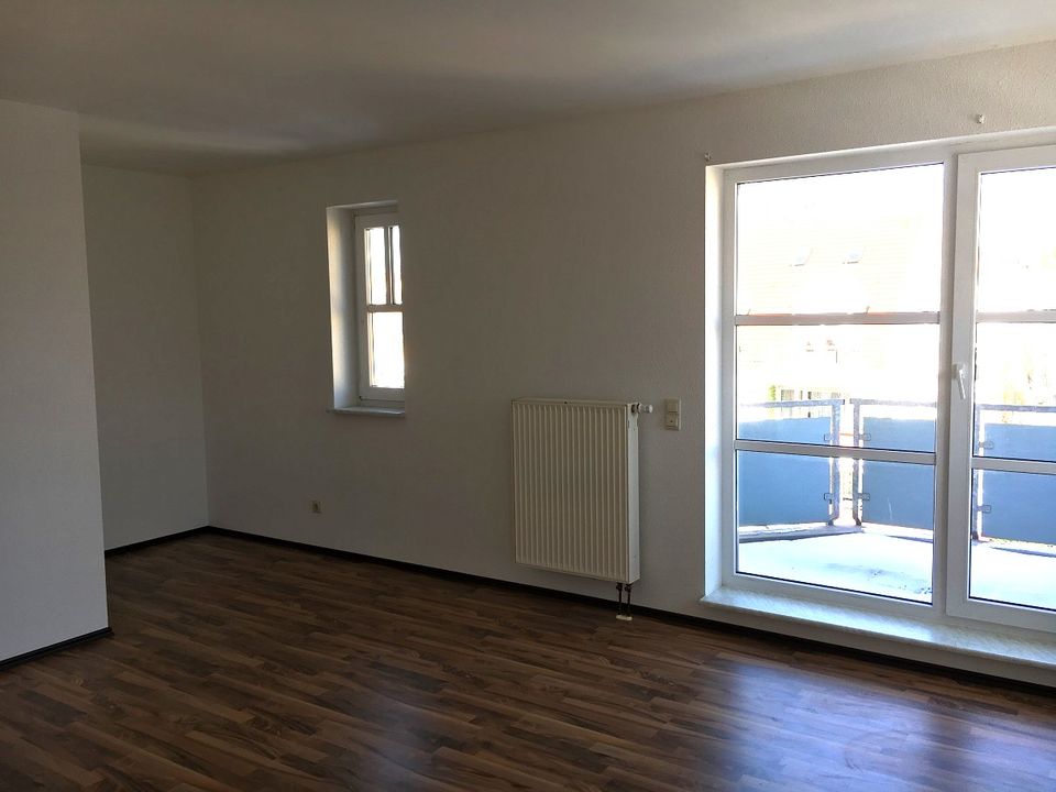 Schöne / Moderne 1 Raumwohnung(32m²) im EG. in Löbau