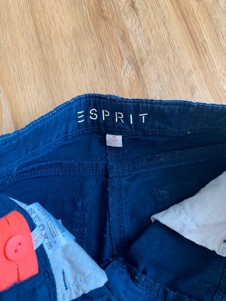 Esprit Hose Gr. 110 in Meppen