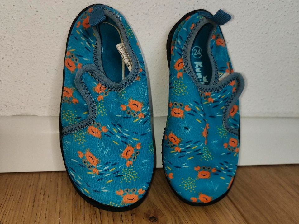 Badeschuhe, Strandschuhe, Schwimmschuhe, Gr. 24 in Hebertsfelden