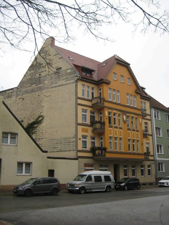 Renovierungsbedürftige Maisonettewohnung-Wohnung im Dachgeschoss in Bremerhaven
