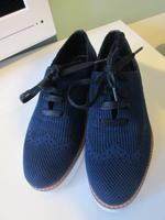 Zara Schuhe Budapester Plateausohle Schnürer dunkelblau Gr.36 neu Berlin - Lichtenberg Vorschau