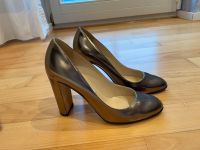 Jimmy Choo Pumps metallic Platin Größe 37,5 Frankfurt am Main - Sachsenhausen Vorschau