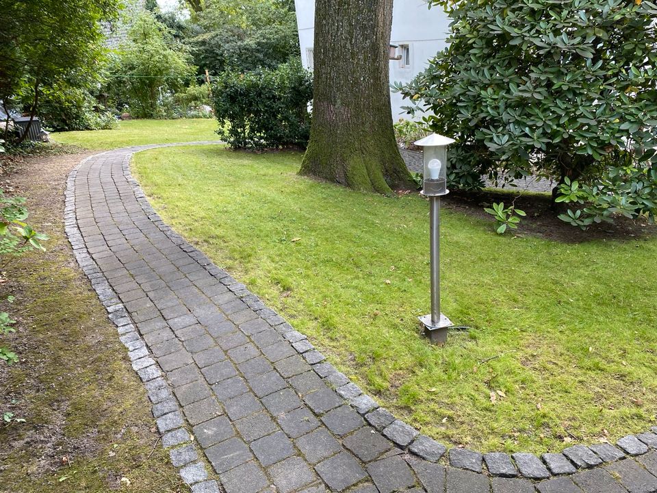 Gartenpflege & Objektpflege, Jahrespflege, Heckenschnitt, Heckenschneiden, Gärtner, Gartenarbeit, Gartenarbeiten, Gartenhelfer, Gartenservice, Hausmeisterdienst, Hausmeisterservice, Objektservice in Solingen