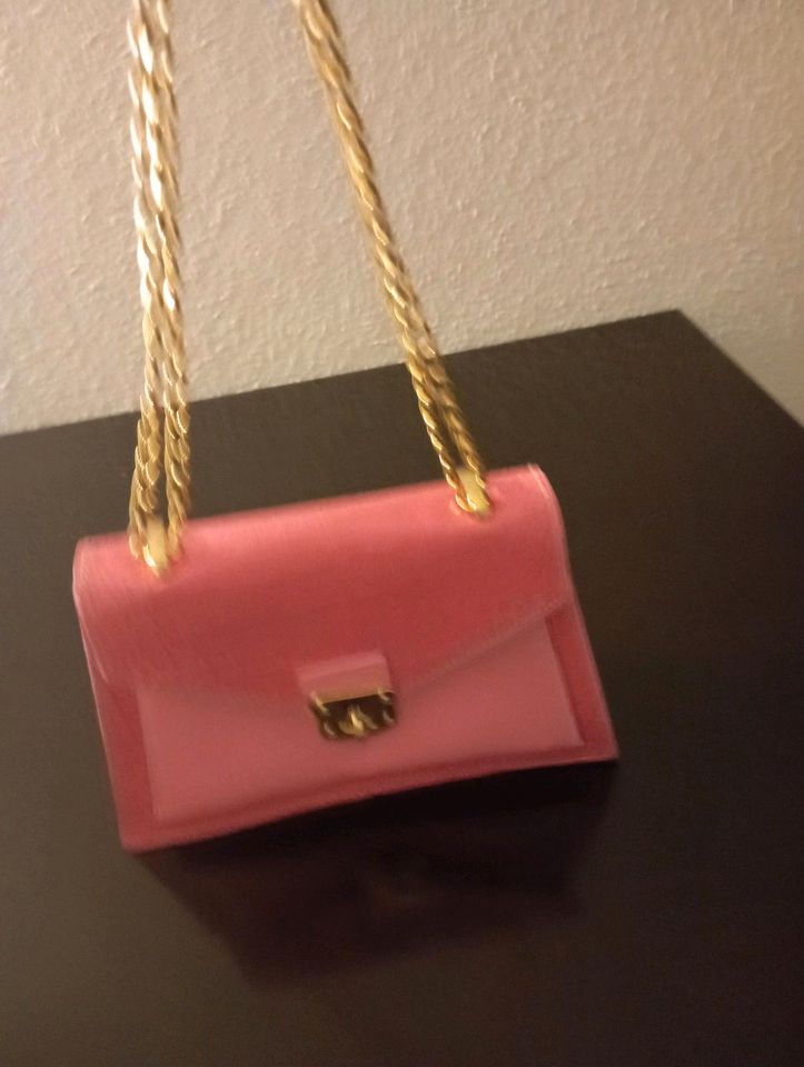 Handtasche pink- gold in Bielefeld