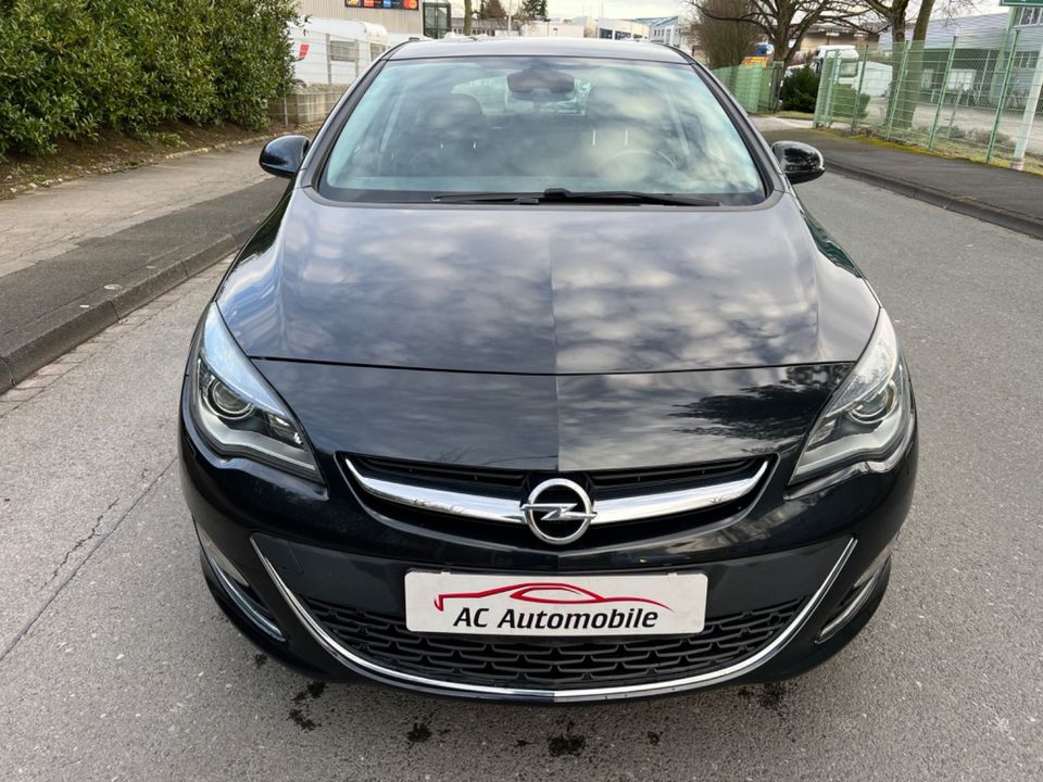 Opel Astra J Lim. 5-trg. Innovation* Navi* in Witten