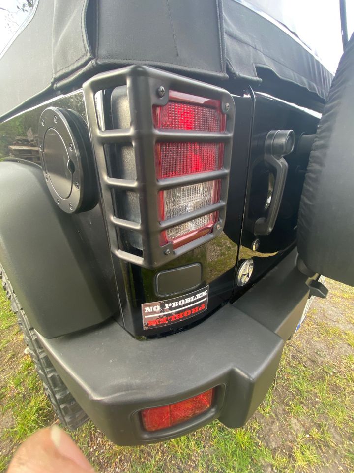 Jeep Wrangler Rubicon 5-Tür.V6,Autom., Benzin+LPG,AHK, el.Trittb. in Kremmen