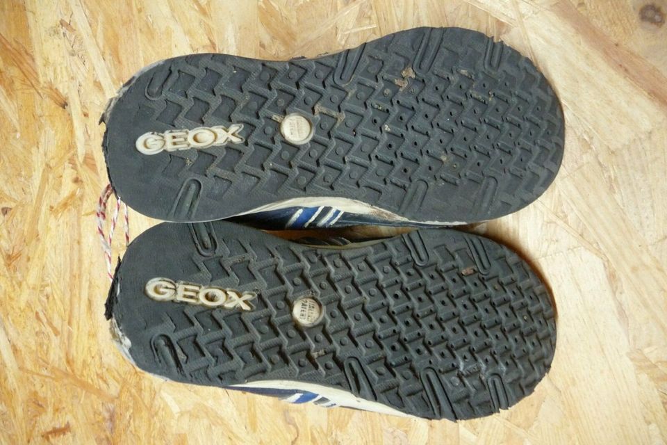 Geox Halbschuhe Größe 28 in Karlsbad