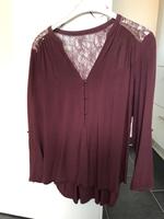 Bluse von EDC Esprit Größe XL in Aubergine Niedersachsen - Melle Vorschau