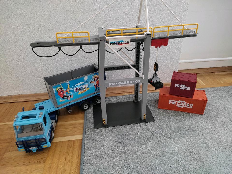 Playmobil Cargo Kran elektrisch in Rodgau