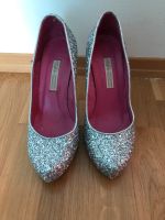 Buffalo London Pumps High Heels Silber 38 Kr. München - Sauerlach Vorschau